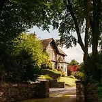 Beaumont Exquisite Lakeland House, Sleeps 10 Вилла Уиндермир