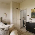 Вилла Beaumont Exquisite Lakeland House, Sleeps 10 *