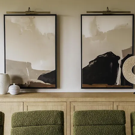 Beaumont Exquisite Lakeland House, Sleeps 10 ウィンダミア