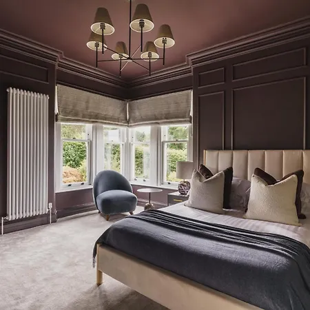 Beaumont Exquisite Lakeland House, Sleeps 10 * ウィンダミア