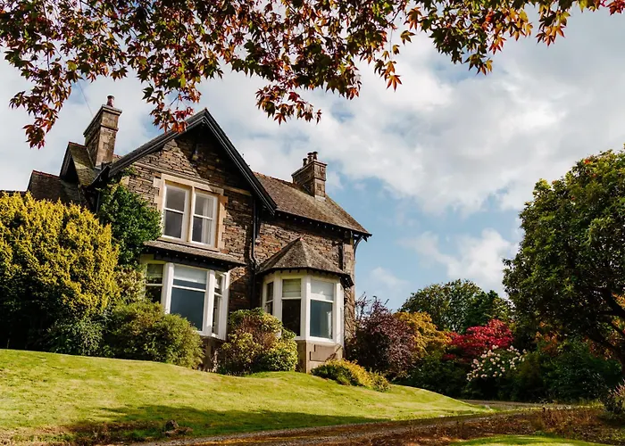 Beaumont Exquisite Lakeland House, Sleeps 10 Villa