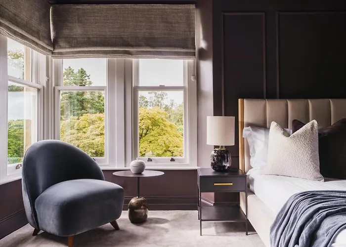 Beaumont Exquisite Lakeland House, Sleeps 10 فيلة