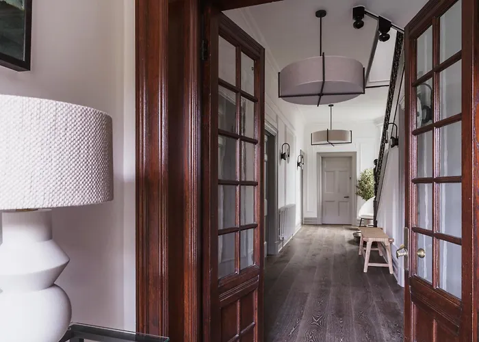 فيلة Beaumont Exquisite Lakeland House, Sleeps 10