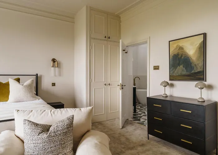 فيلة Beaumont Exquisite Lakeland House, Sleeps 10 *