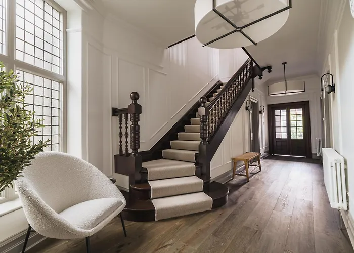 Beaumont Exquisite Lakeland House, Sleeps 10 فيلة ويندرمير