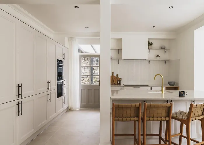 Beaumont Exquisite Lakeland House, Sleeps 10 * Windermere