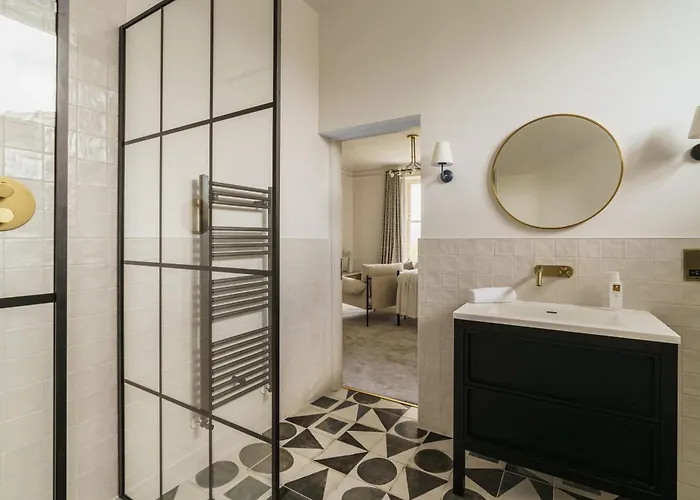 Beaumont Exquisite Lakeland House, Sleeps 10 Villa *